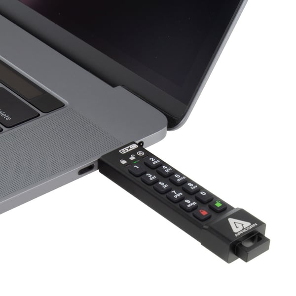 Apricorn Aegis Secure Key 3NXC USB-muisti 64 GB USB A-tyyppi 3.2 Gen 1 (3.1 Gen 1) Musta