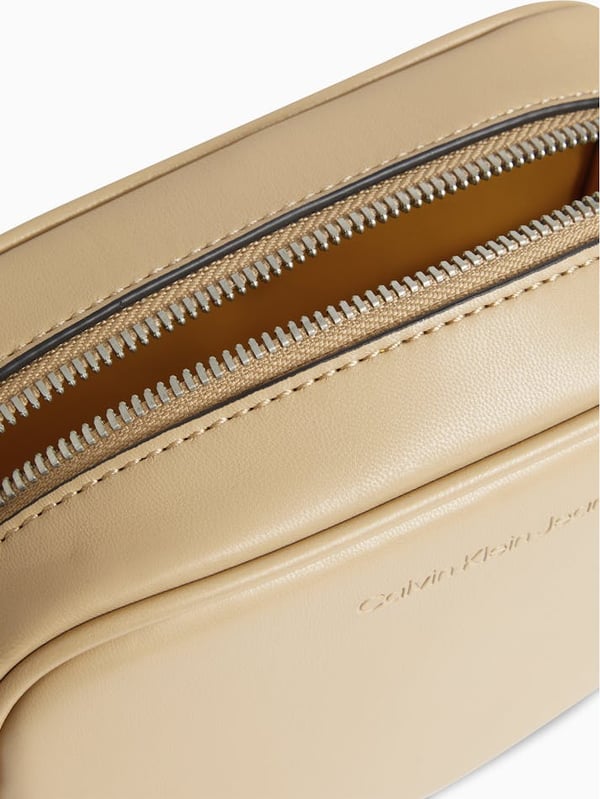 Miniatyrbillede 2 af 2: Calvin Klein K60K610321_PF2 håndtaske og skuldertaske Polyurethan (PU) Beige Pige Lille håndtaske