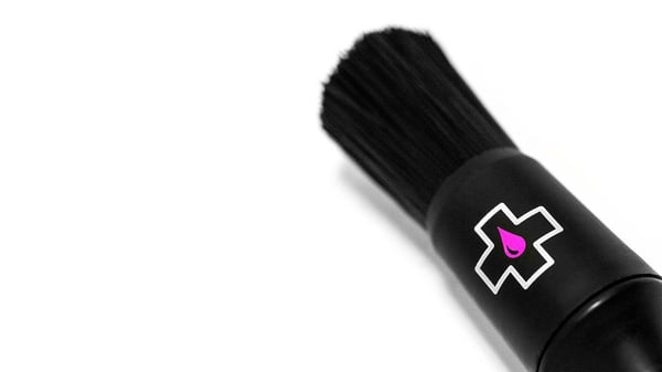 Muc-Off Drivetrain Detailing Brush Puhdistustyökalu