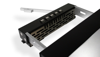 Miniatyrbild 7 av 7: Icy Dock 3.5" SATA Enclosure Svart