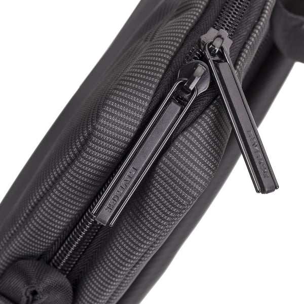 Rivacase 8730 39,6 cm (15.6") Lähettilaukku Musta