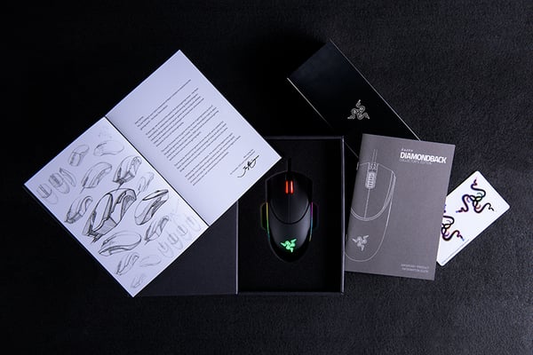 Razer Diamondback hiiri Pelaaminen Molempikätinen USB A-tyyppi Optinen 16000 DPI