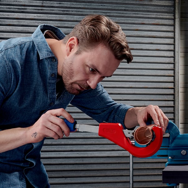 Knipex 90 31 03 BK manuelt rørskæreværktøj Rørskærer