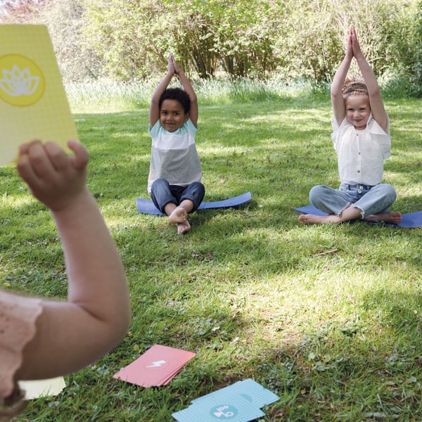 Miniatyrbild 2 av 7: SES Creative Animal yoga Kortspel Turspel