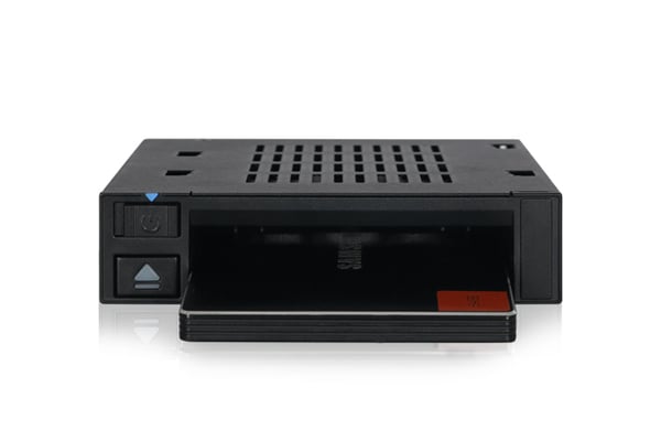 Miniatyrbild 3 av 11: Icy Dock flexiDOCK MB521SP-B Svart