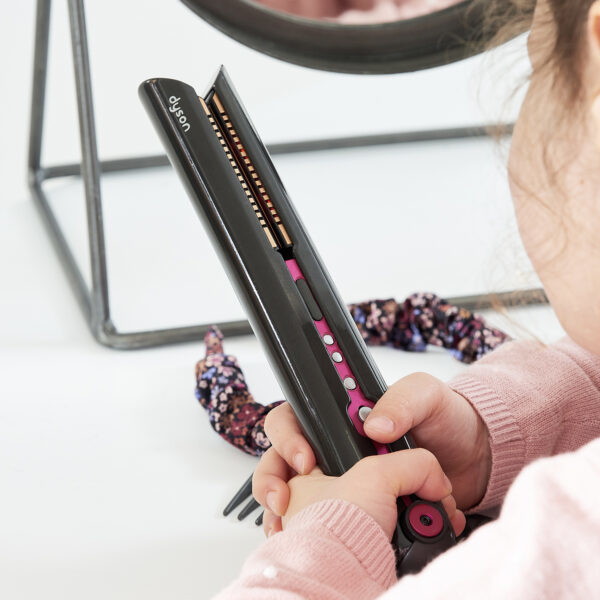 Miniatyrbillede 2 af 4: Casdon Dyson Supersonic & Corrale Deluxe Styling Set