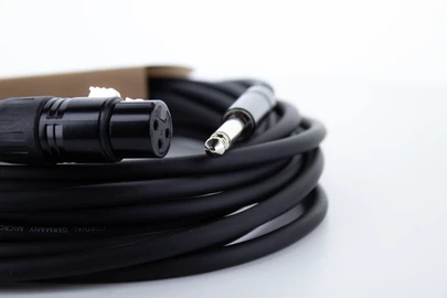 Cordial 14752 ljudkabel 10 m XLR (3-pin) 2 x 6,35mm Svart
