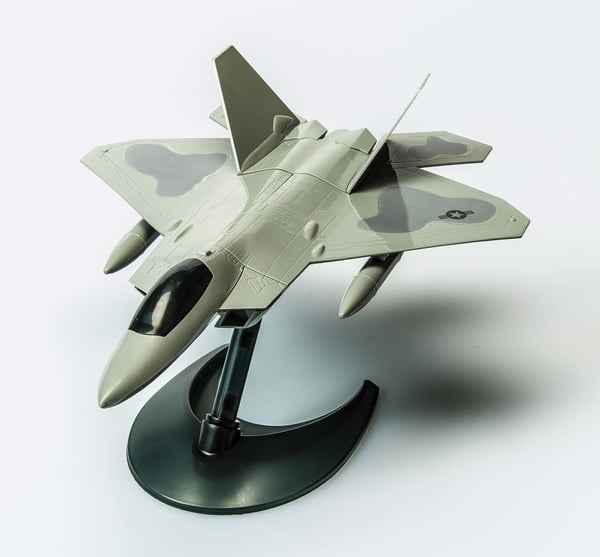 Miniatyrbild 3 av 8: Airfix QUICK BUILD F22 Raptor Luftfarkostmodell med fast vinge Monteringssats