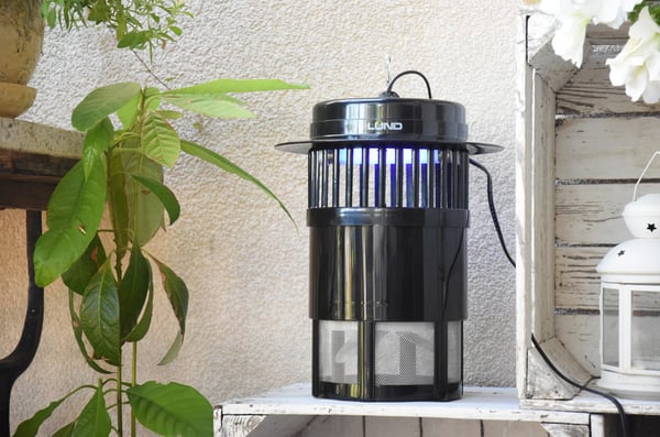 LUND INSEKTLAMPE MED VENTILATION. UV-A 20W