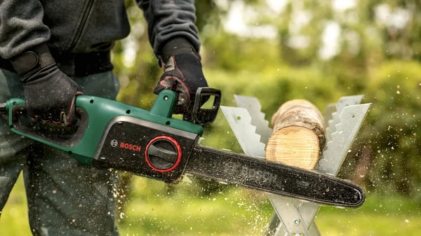 Bosch 0 600 8B8 304 moottorisaha 1800 W Vihreä