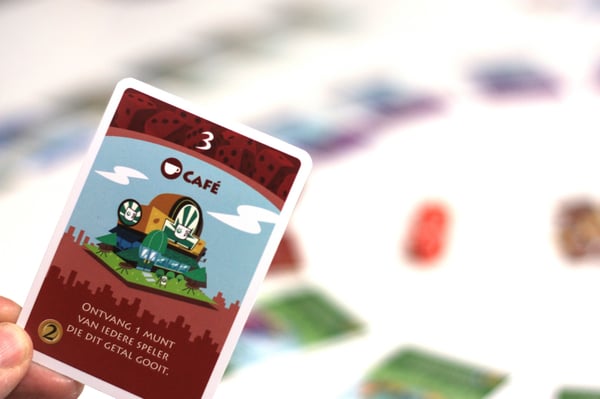 Pikkukuva 6 / 13: White Goblin Games Machi Koro Lautapeli Liiketaloussimulaatio