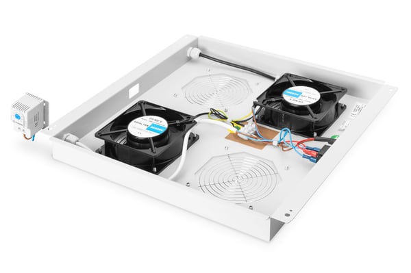Pikkukuva 4 / 5: DIGITUS kattotuuletinyksikkö Unique & Unique Light -verkkokaappeihin ja Unique Server-N -palvelinkaappeihin
