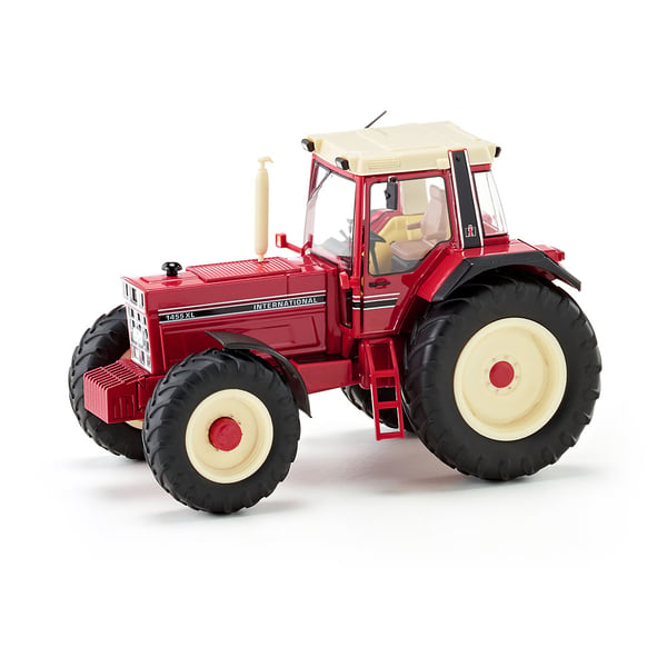 Pikkukuva 14 / 30: Wiking IHC 1455 XL Traktorin pienoismalli Esikoottu 1:32