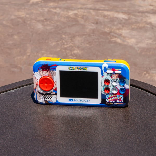 Miniatyrbillede 2 af 20: My Arcade Super Street Fighter II Pocket Player Pro bærbar spilkonsol 6,98 cm (2.75") Flerfarvet