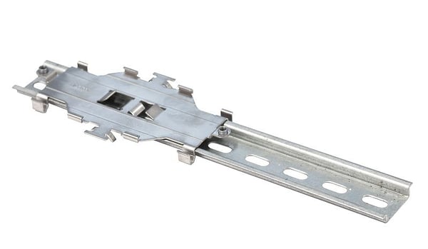 Miniatyrbild 2 av 4: Mikrotik DINrail PRO Fäste till WLAN-accesspunkt