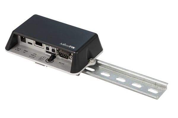 Miniatyrbild 3 av 4: Mikrotik DINrail PRO Fäste till WLAN-accesspunkt