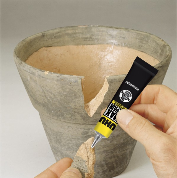 Miniatyrbild 6 av 7: UHU MAX Repair