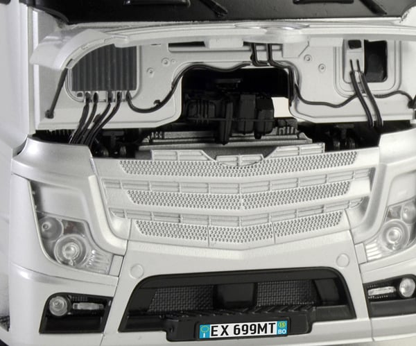 Italeri Mercedes Benz Actros MP4 Gigaspace Lastbil/trailer model Monteringssæt 1:24