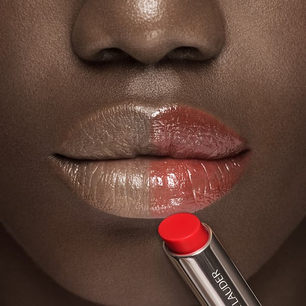 Miniatyrbild 5 av 8: Estée Lauder Futurist HydraPlump Tinted Lip Balm läppbalsam 701 Cherry Glow Kvinna 2,8 g