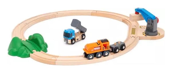 BRIO World Train Set Starter Lift & Load Set