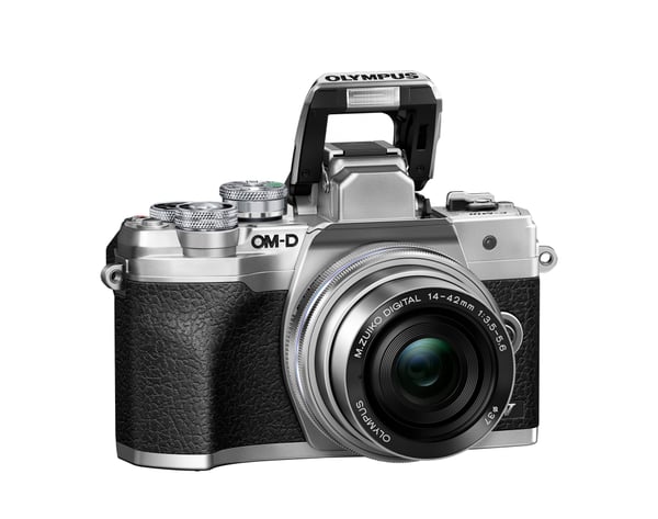 Miniatyrbillede 3 af 6: Olympus OM-D E‑M10 Mark IV + ED 14-42mm F3.5-5.6 EZ 4/3" MILC 20,3 MP Live MOS 5184 x 3888 pixel Sølv