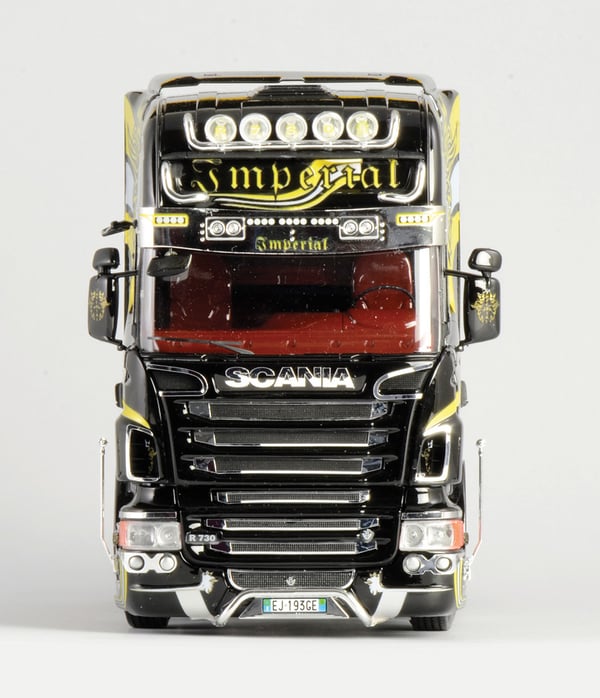 Miniatyrbillede 4 af 19: Italeri Scania R730 V8 Topline “Imperial” Lastbil/trailer model Monteringssæt 1:24
