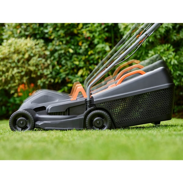 Miniatyrbillede 5 af 11: Black & Decker BEMW351-QS plæneklipper Manuel plæneklipper Sort, Orange
