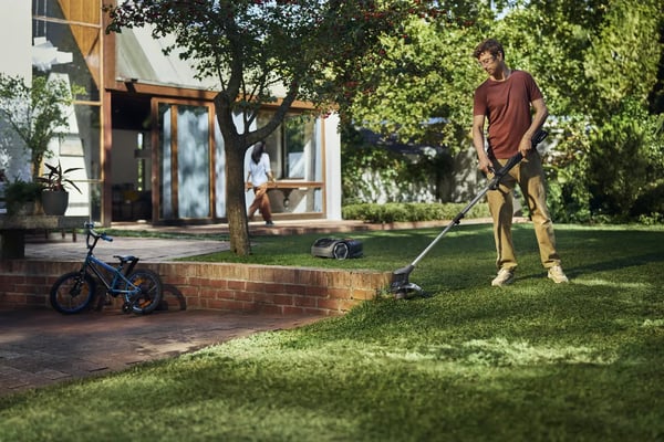Husqvarna Aspire T28-P4A 28 cm Batteri Sort, Grå