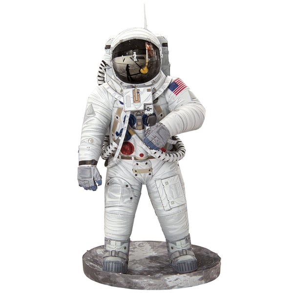 Pikkukuva 5 / 5: Metal Earth apollo 11 astronaut