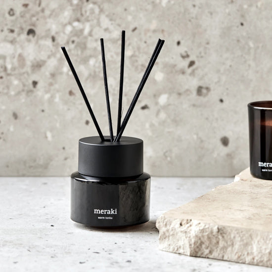 Meraki Home 366650404 hajun hajoitin Tuoksupullo Musta