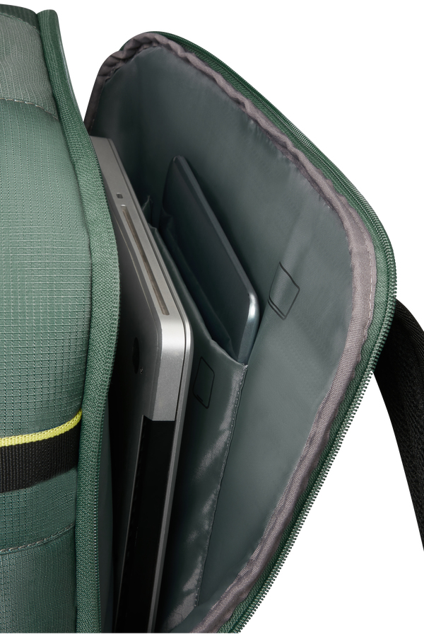 Pikkukuva 5 / 7: American Tourister Take2Cabin M tummanvihreä