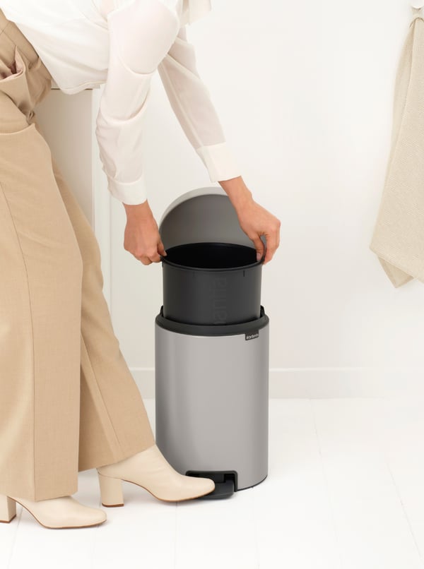 Miniatyrbillede 2 af 9: Brabantia NewIcon Rund Stål Grå