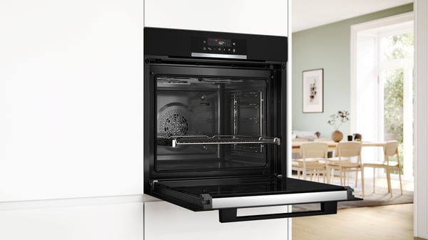 Bosch Serie 4 HBA372EB3 ovn 71 L 3600 W Sort