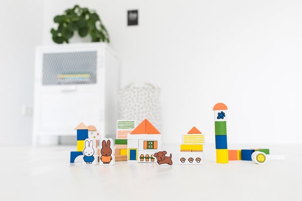 Pikkukuva 4 / 10: Miffy 33407 lelurakennuspalikka