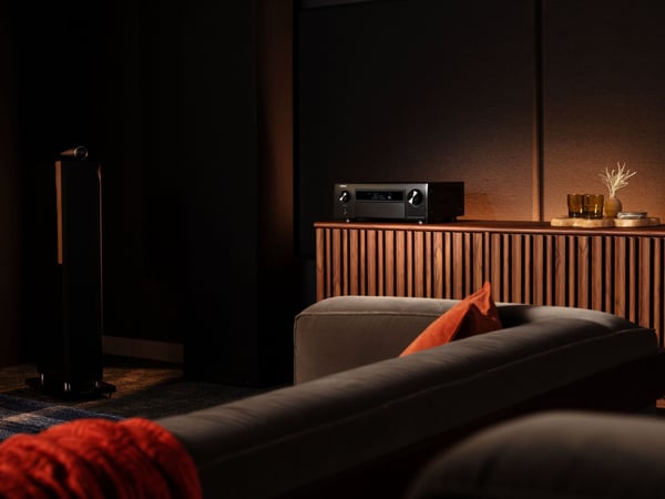 Pikkukuva 2 / 7: Denon AVC-X6800H 140 W 11.1.4 kanavaa Surround 3D Musta
