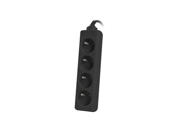 Lanberg PS0-04E-0150-BK jatkojohto 1,5 m 4 AC-pistorasia(a) Sisätila Musta
