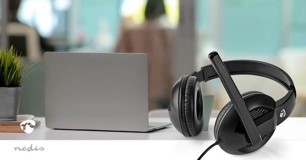 Nedis CHSTU210BK kuulokkeet ja kuulokemikrofoni Langallinen Pääpanta Car/Home office USB Type-C Musta