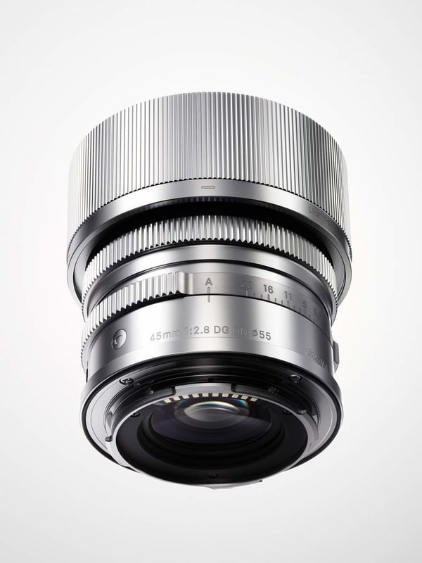 Sigma 45mm F2.8 DG DN MILC Standardlinse Sort