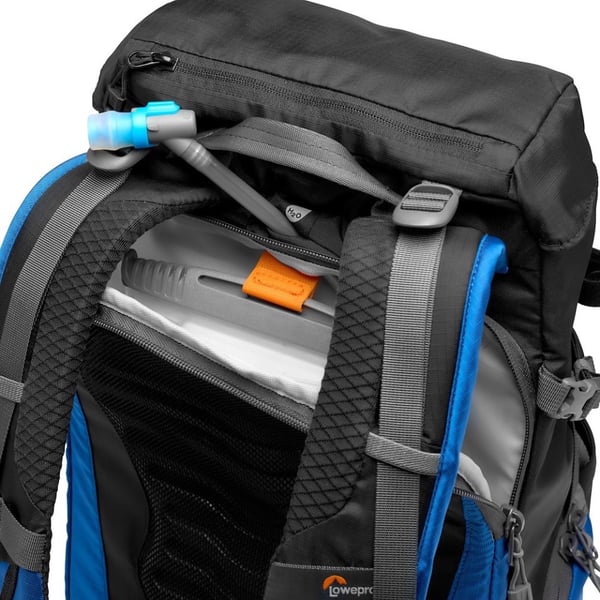 Lowepro PhotoSport Outdoor Backpack BP 24L AW III Ryggsäck Svart, Blå