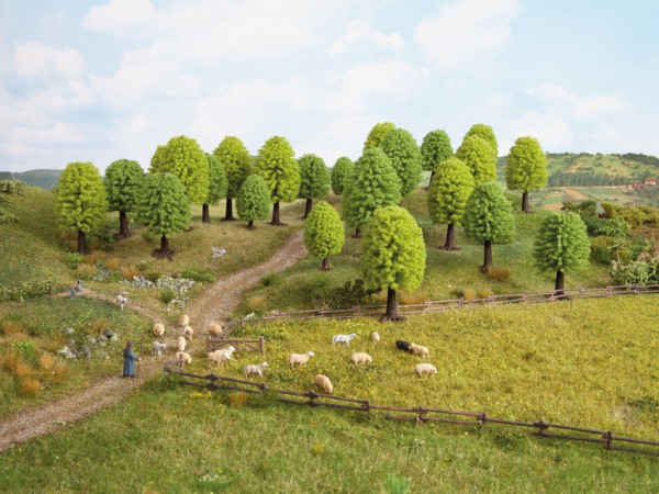 Pikkukuva 1 / 2: NOCH Deciduous Trees Pienoismallin osa ja lisätarvike Puutavara