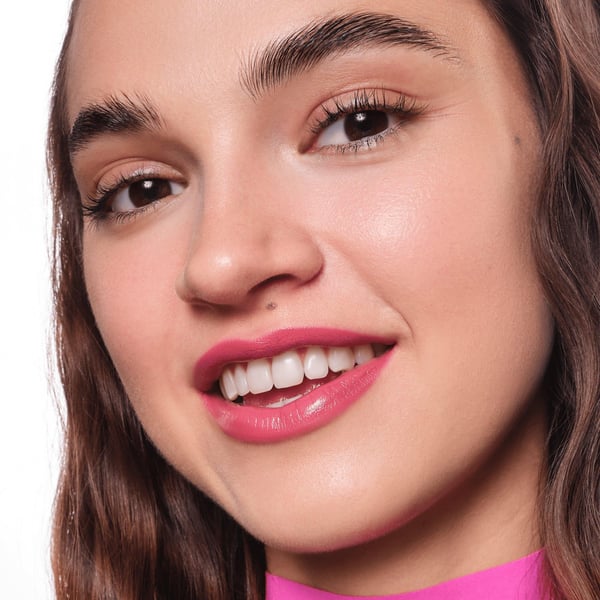 Essence Satin Glow 3,5 g 03 Rose And Shine Glans