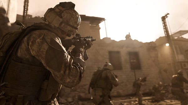 Pikkukuva 7 / 8: Activision Call of Duty: Modern Warfare, PS4 Vakio Englanti PlayStation 4