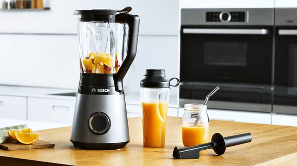 Miniatyrbillede 6 af 10: Bosch MMB6174S røremaskine og mikser Bordmixer 1200 W Sort, Metallic, Transparent