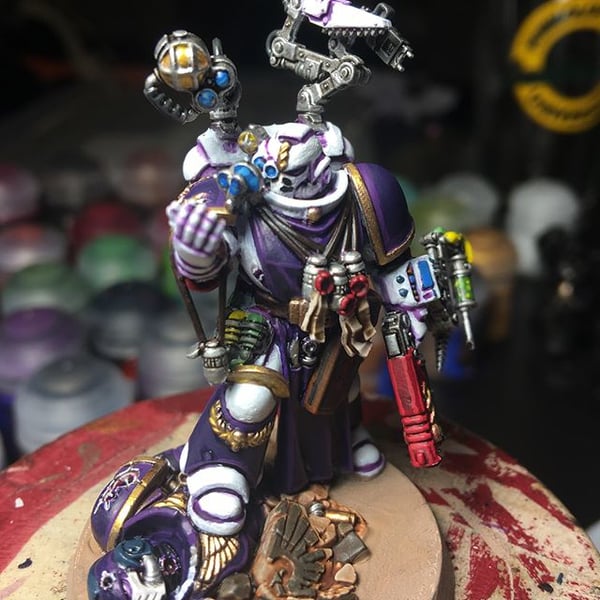 Miniatyrbild 2 av 19: Games Workshop Primaris Apothecary