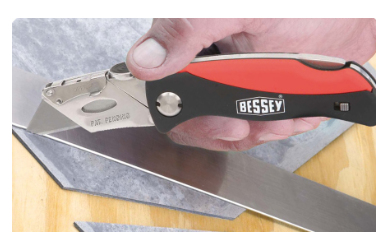 BESSEY DBKPH-EU yleisveitsi Musta, Punainen Kiinteä veitsen terä