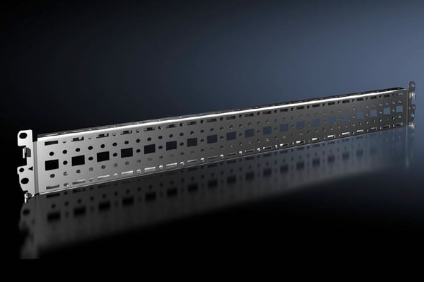 Rittal SYSTEM-CHASSIS 17X64MM PA=4ST / RITTAL VX 8617.030 8617030