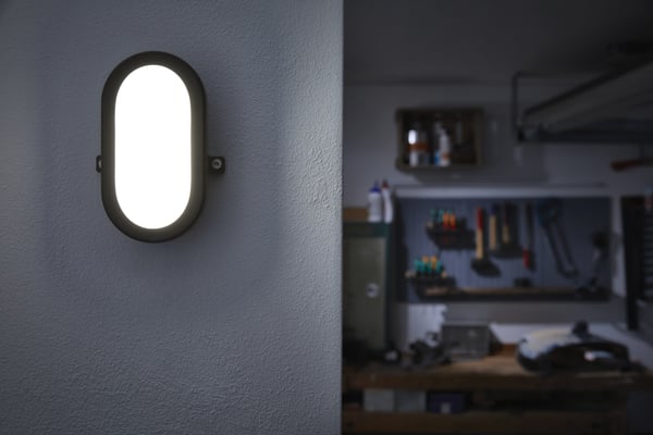 LEDVANCE Oval lampe - LED BULKHEAD 6 W 4000 K WT