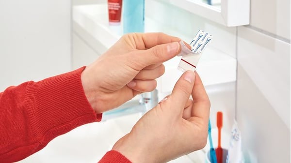 Miniatyrbild 13 av 15: TESA Powerstrips inomhus Universalkrok Vit 2 styck