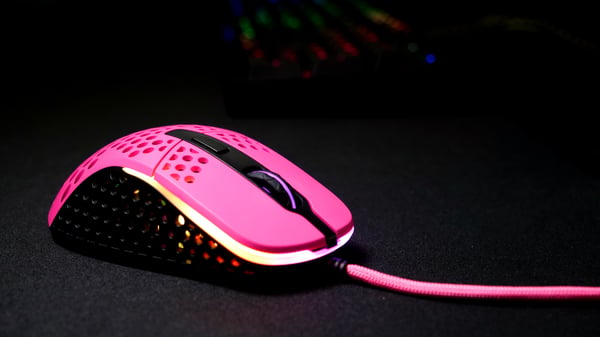 CHERRY XTRFY M4 RGB mus Spil Højre hånd USB Type-A Optisk 16000 dpi