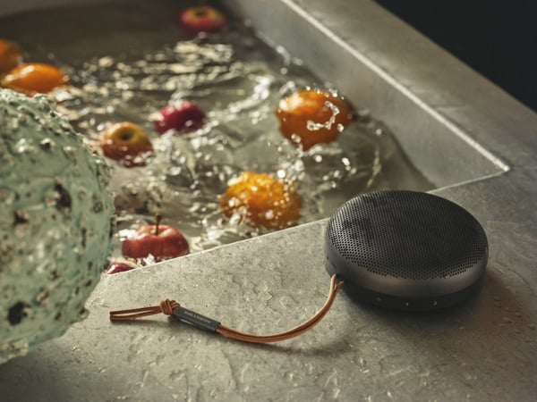 Bang & Olufsen Beosound A1 2nd Gen Anthracit, Sort